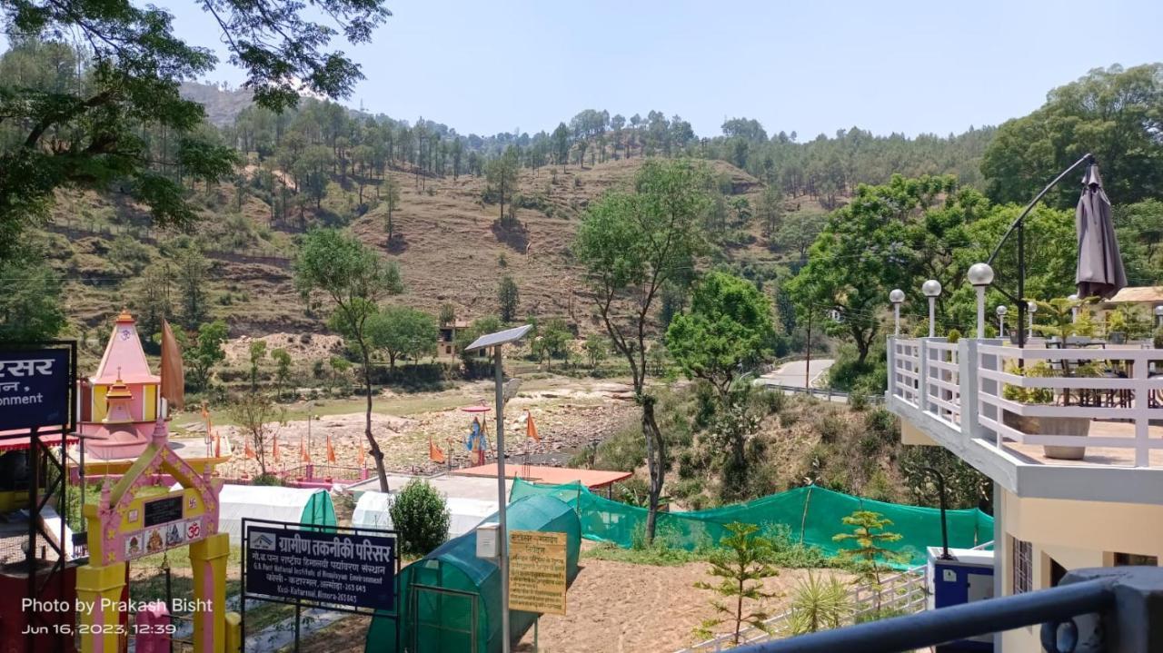 Shivalik River Retreat Алмора Екстер'єр фото