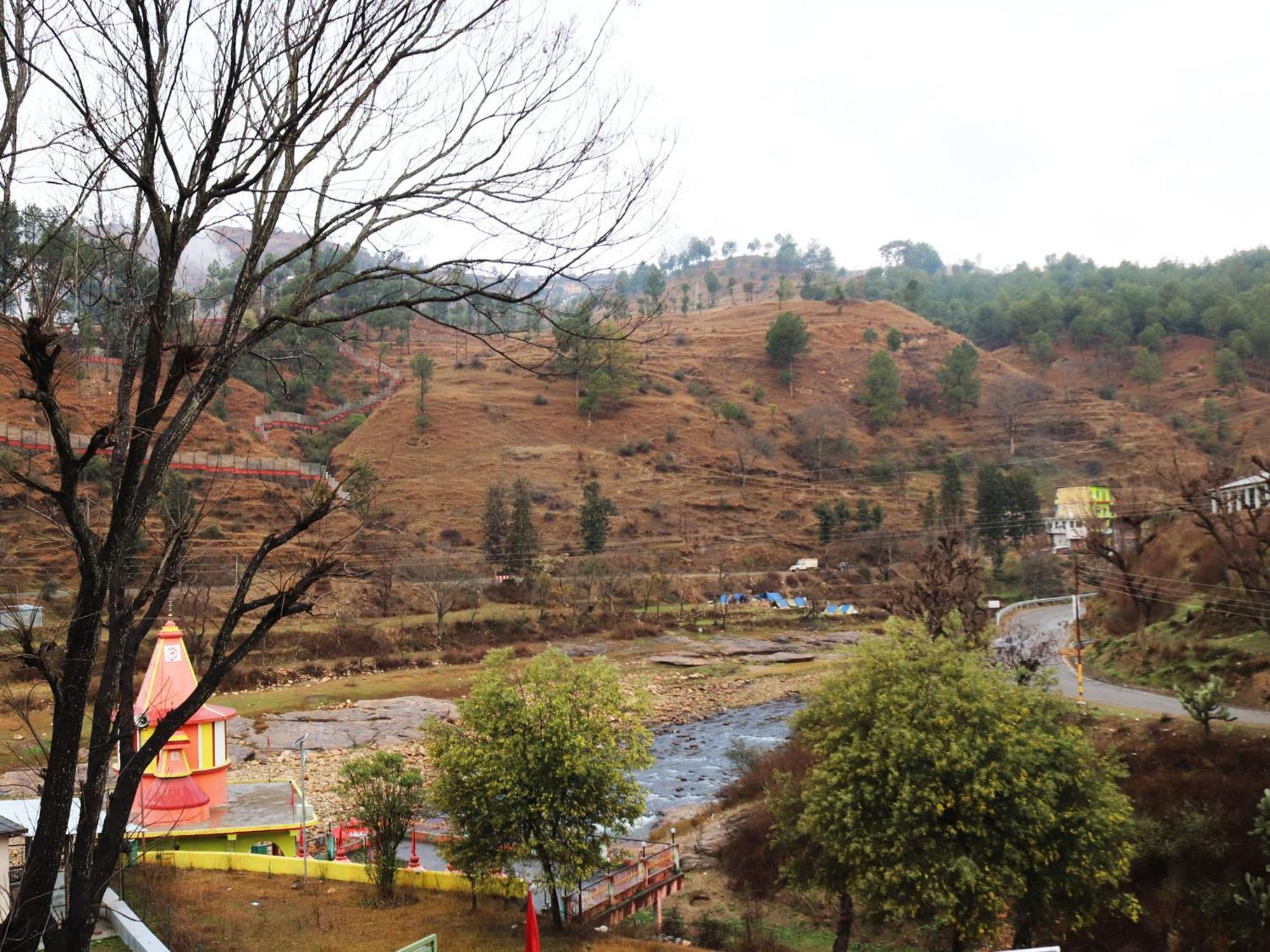 Shivalik River Retreat Алмора Екстер'єр фото